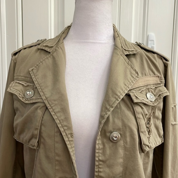 PAPAYA tan embroidered jacket.  M - Picture 2 of 9